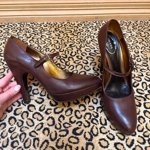 Prada Brown Leather Mary Jane Heels size 39.5